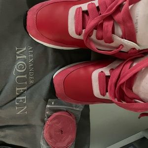 Authentic Alexander McQueen Sneakes